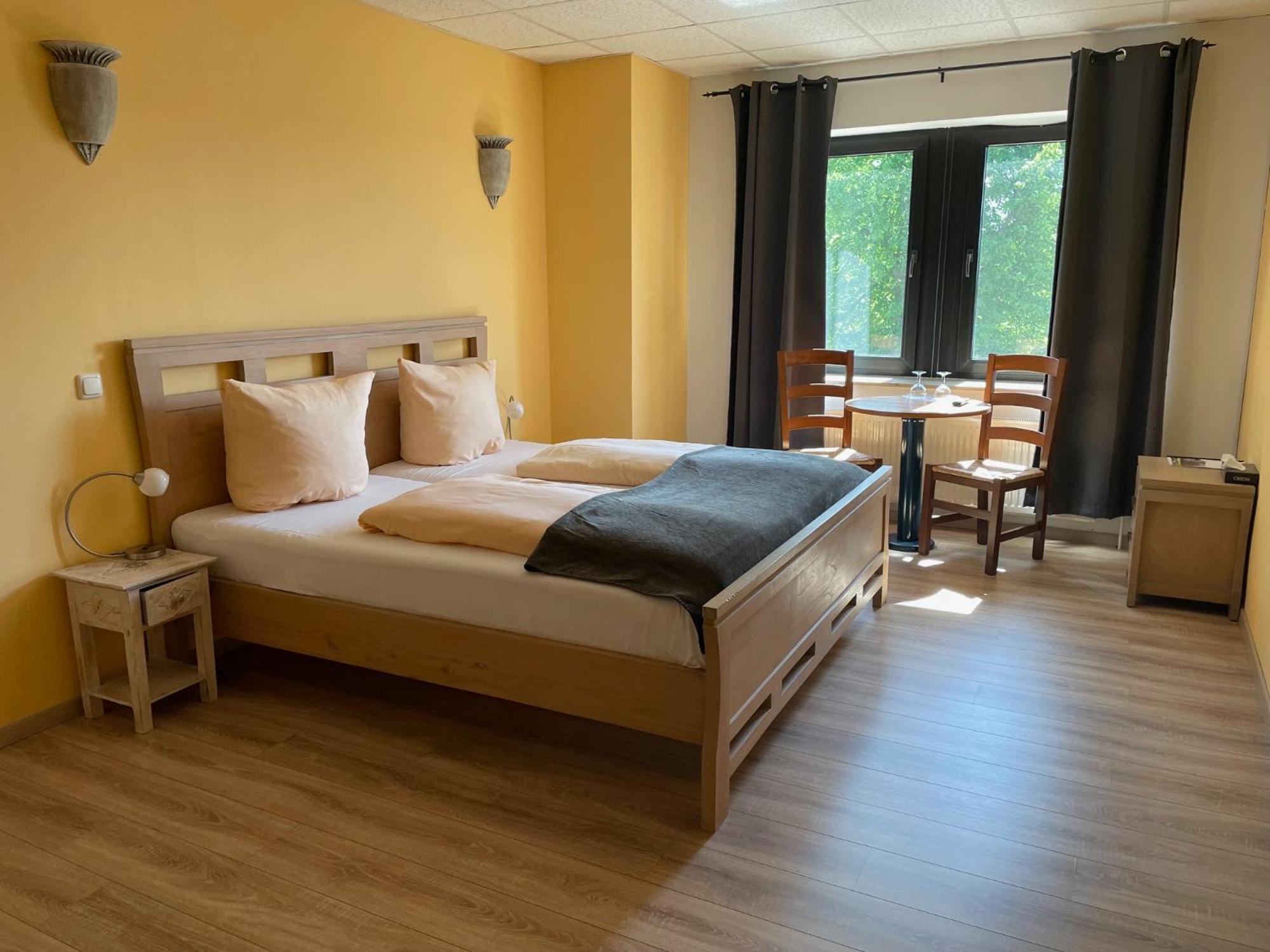Raben Steinfeld Hotel Rabenstein מראה חיצוני תמונה