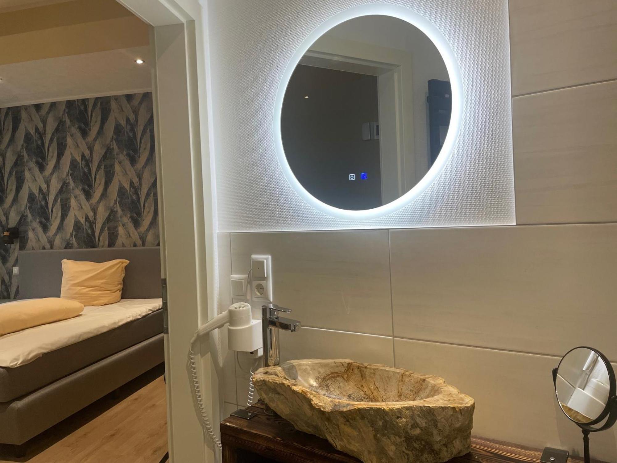 Raben Steinfeld Hotel Rabenstein מראה חיצוני תמונה